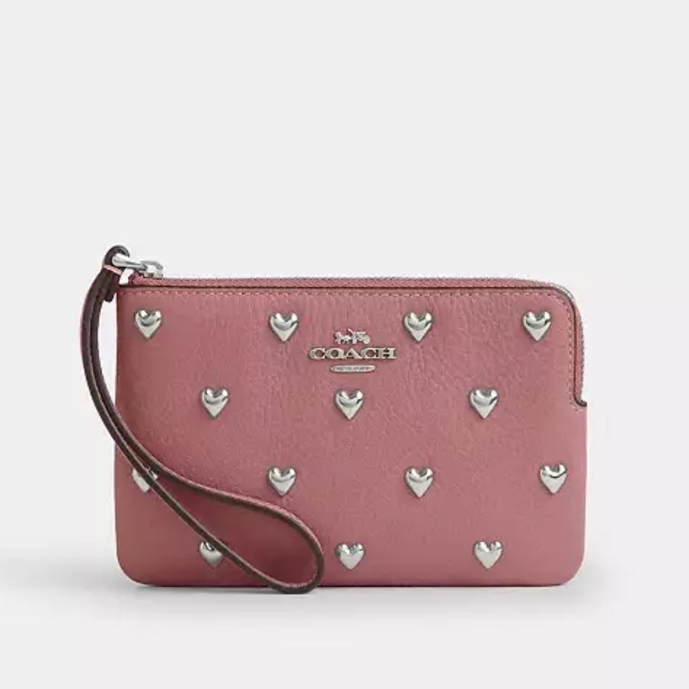 Coach Pink Wristlet with Silver Heart Studs Valentine'S 2026 NEW Factory Wrapped - Picture 2 of 11